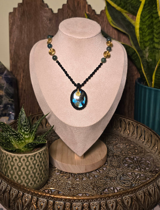 Labradorite pendant